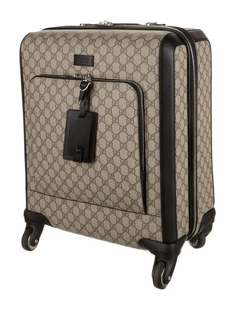 gucci suitcase carry on monogram gg supreme black|GG Black carry.